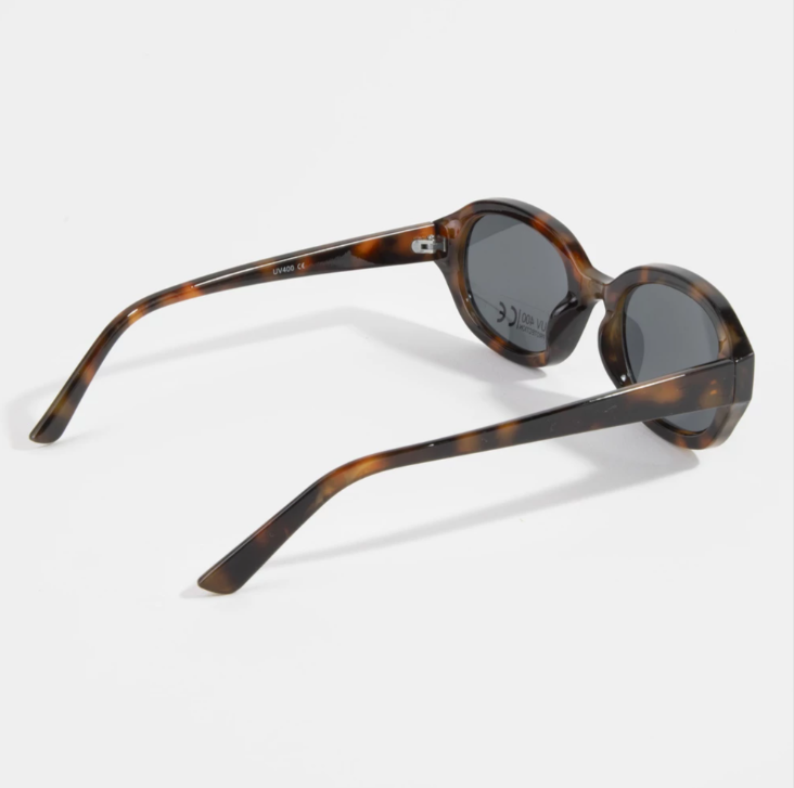 Bold Retro Oval Frame Sunglasses (4 Colors)
