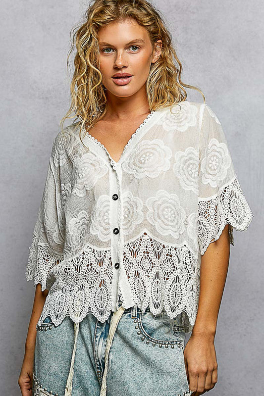 Delicate Floral Embroidery Blouse