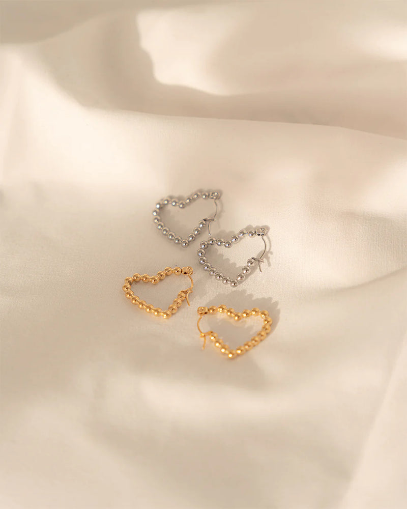 BELLE | GOLD BEADED HEART HOOP EARRINGS