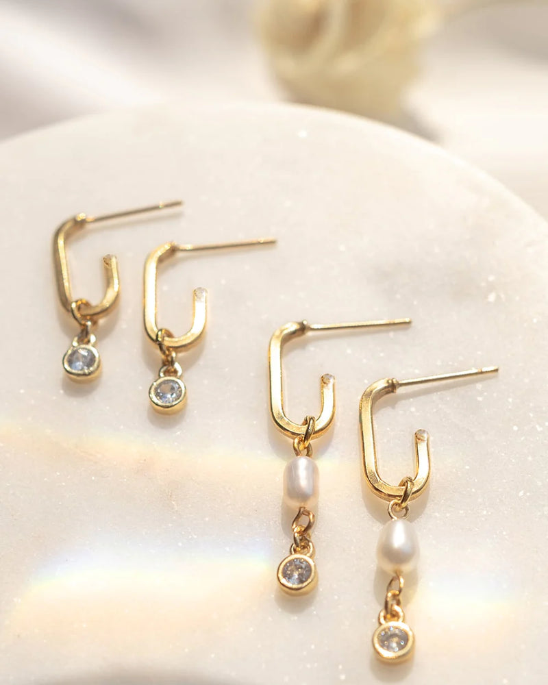 CATHERINE | GOLD PEARL CRYSTAL HOOP EARRINGS