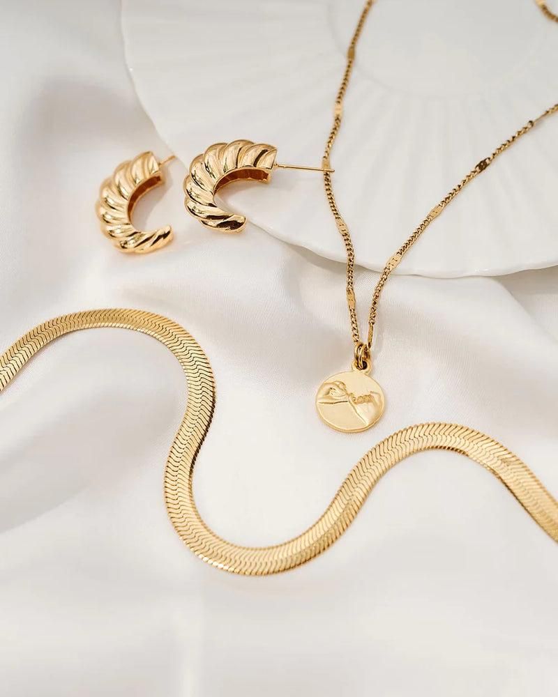 COBRA | GOLD LARGE HERRINBGONE CHAIN NECKLACE