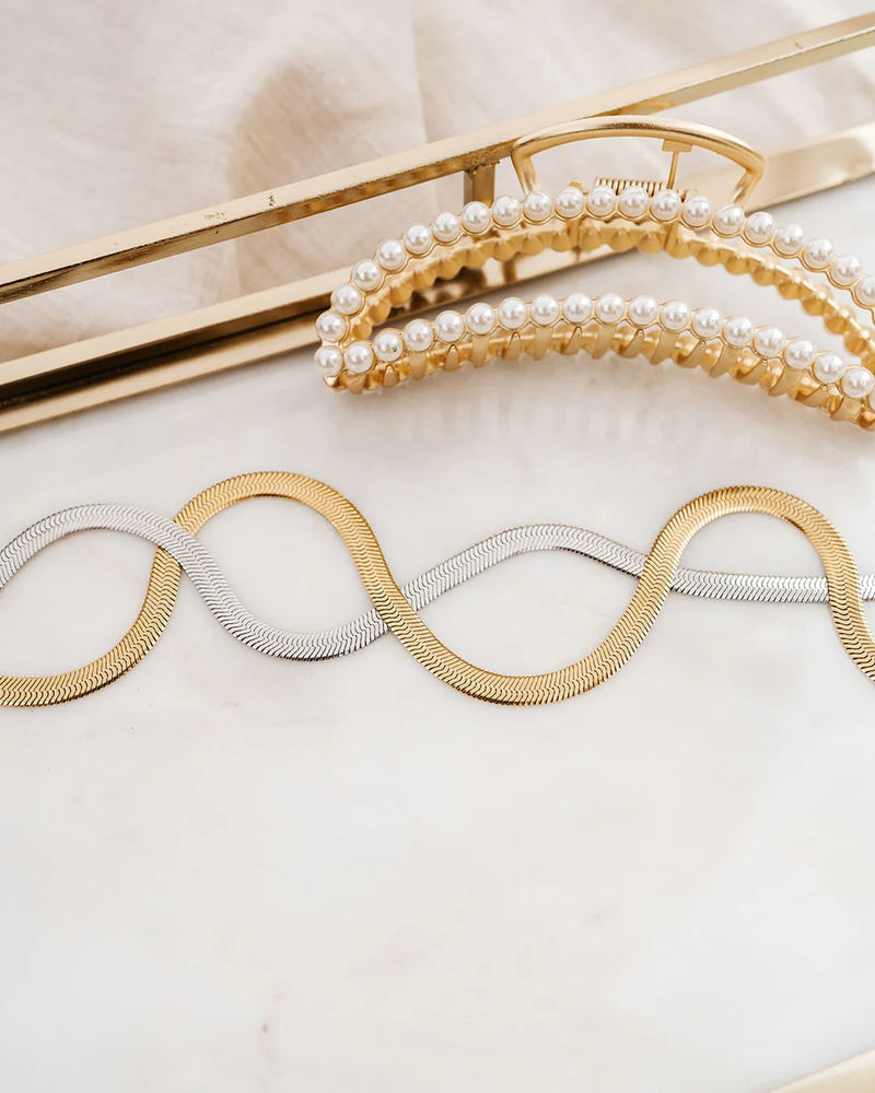COBRA | SILVER LARGE HERRINBGONE CHAIN NECKLACE