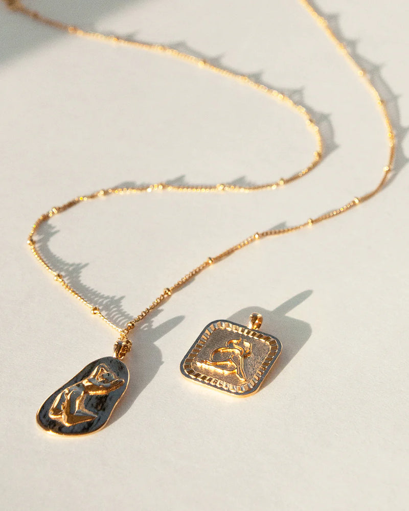 EMPOWER | GOLD SQUARE WOMAN PENDANT NECKLACE