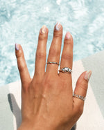 HELIX | STERLING SILVER TWISTED SQUARE RING