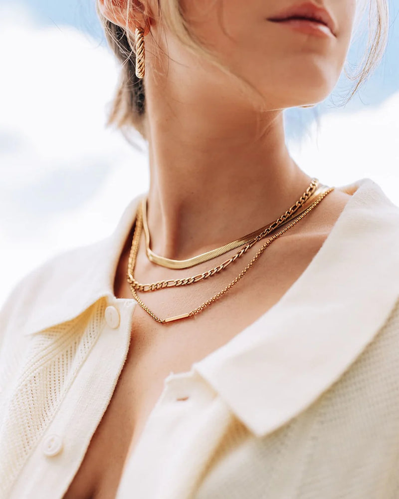 COBRA | GOLD LARGE HERRINBGONE CHAIN NECKLACE