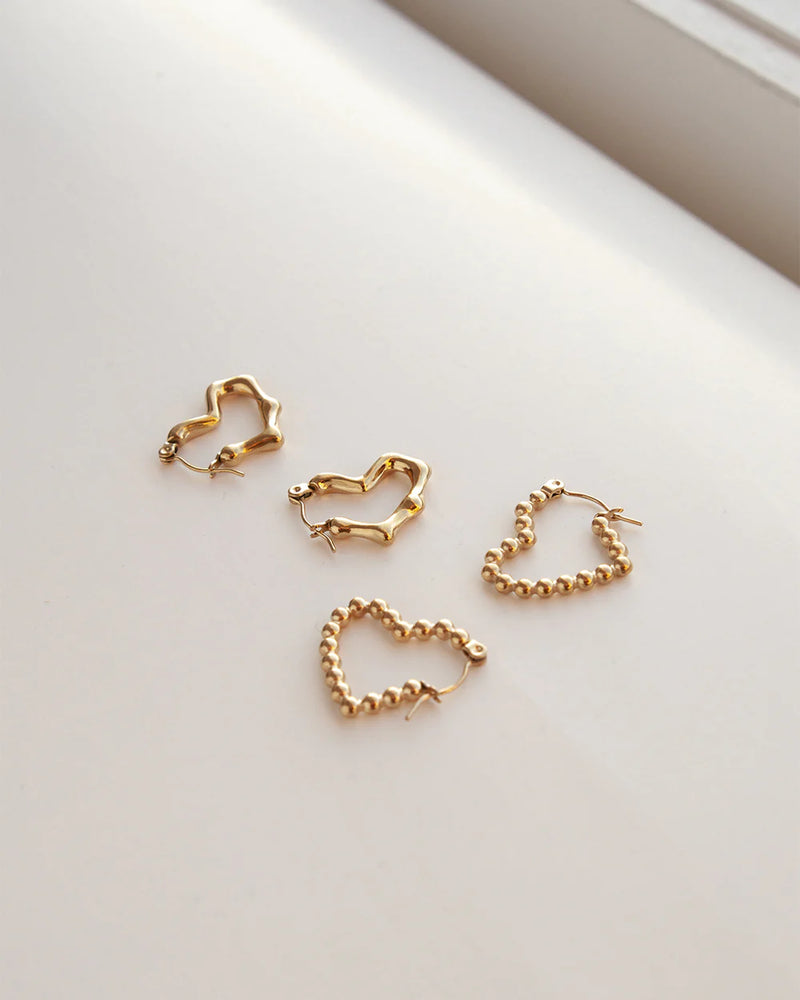 BELLE | GOLD BEADED HEART HOOP EARRINGS