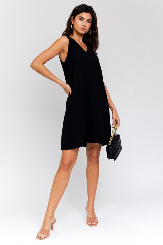 Sleeveless V-Neck Dress (Black)