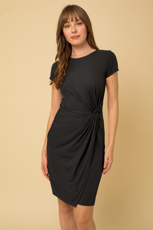 Short Sleeve Front Twist Dress (Black)