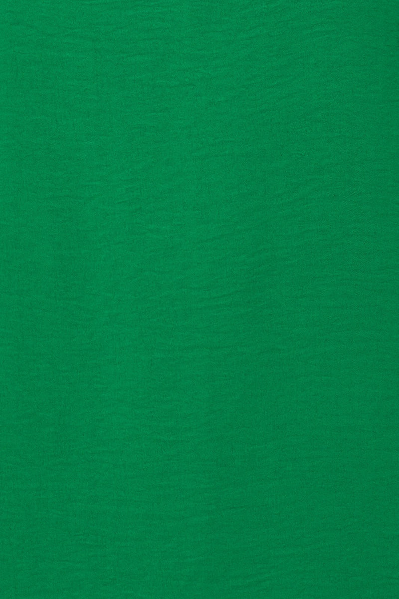 Sleeveless V-Neck Shift Dress (Kelly Green)