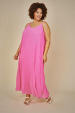 Sleeveless Pleated Maxi Dress (Plus Size - Pretty In Pink)