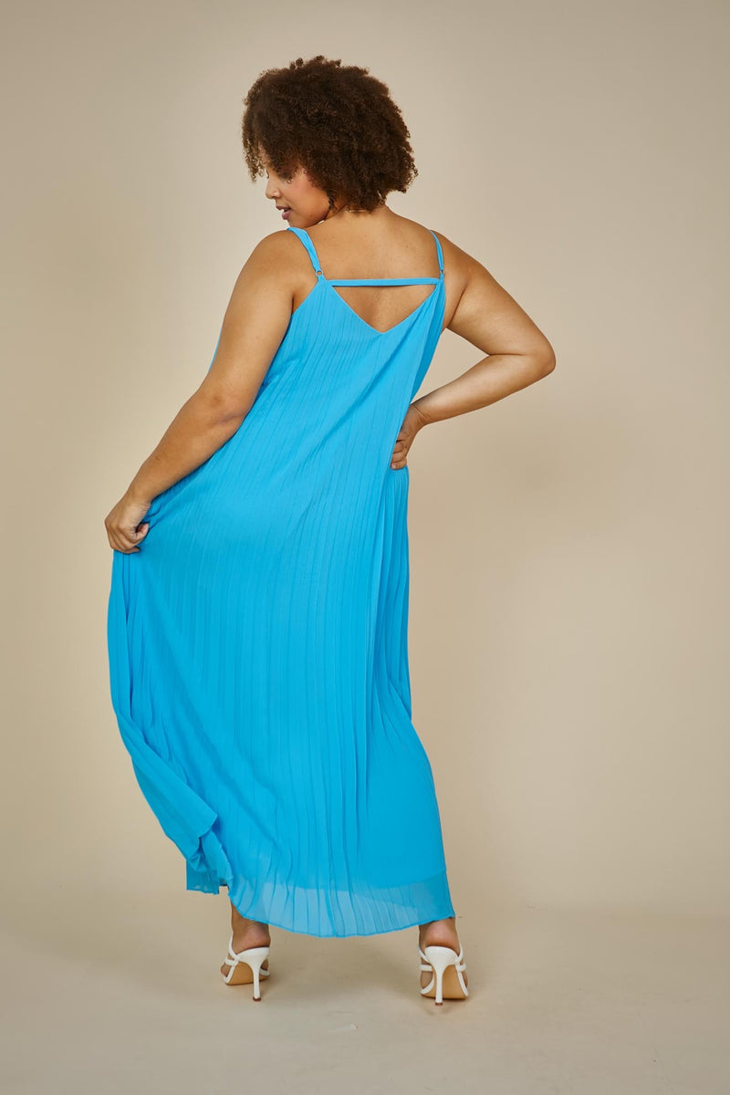 Sleeveless Pleated Maxi Dress (Plus Size - Vivid Blue)