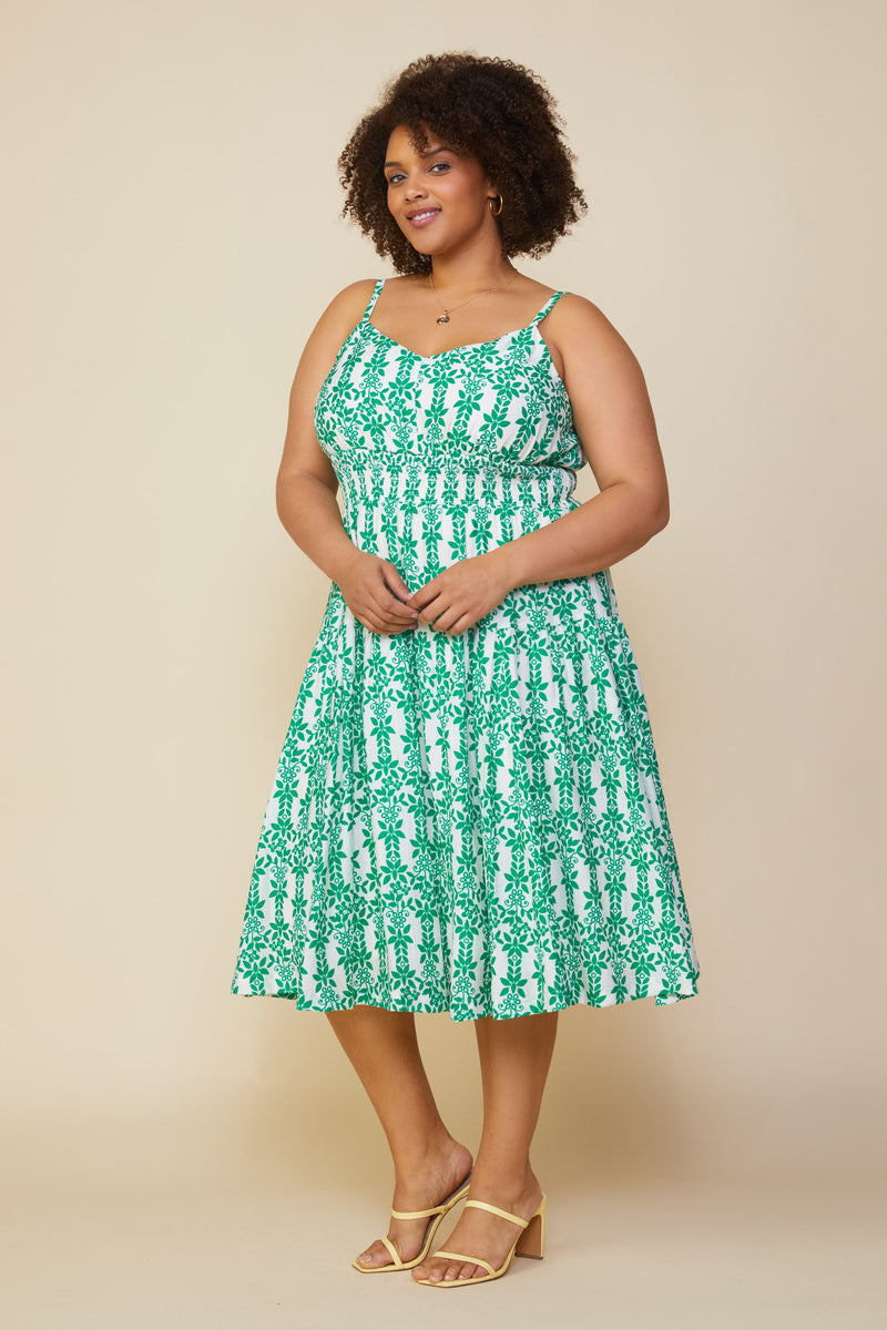 Sleeveless Printed Smocked Waist Dress (Plus Size)