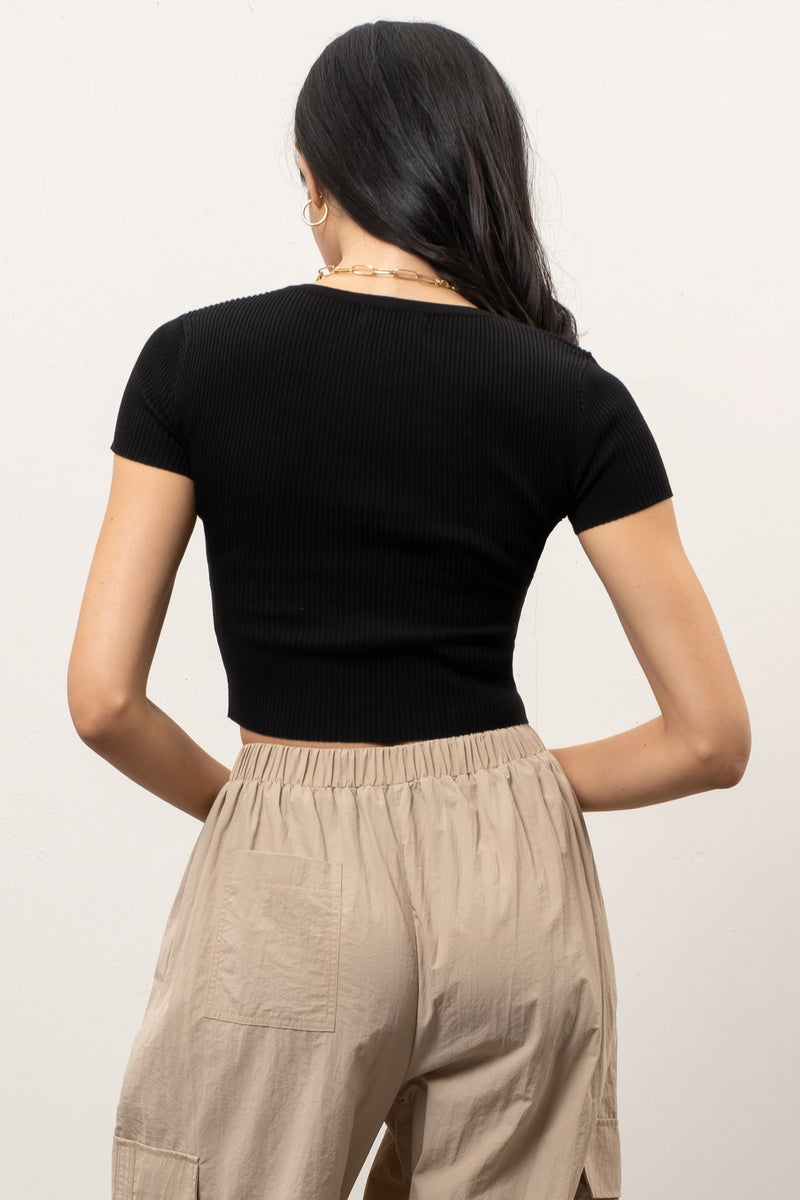 Cropped Snap Button Top (Black)