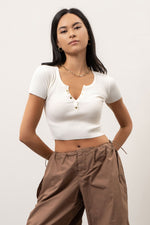 Cropped Snap Button Top (Ivory)