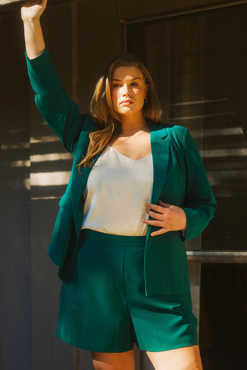 Scarlett Welt Pocket Blazer (Plus Size - Gemstone Green)