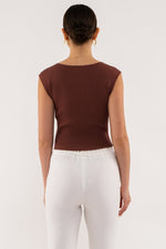 Ribbed Knit Sweetheart Neckline Top (Red Bean)