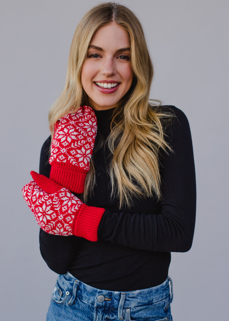 Red & White Snowflake Mittens