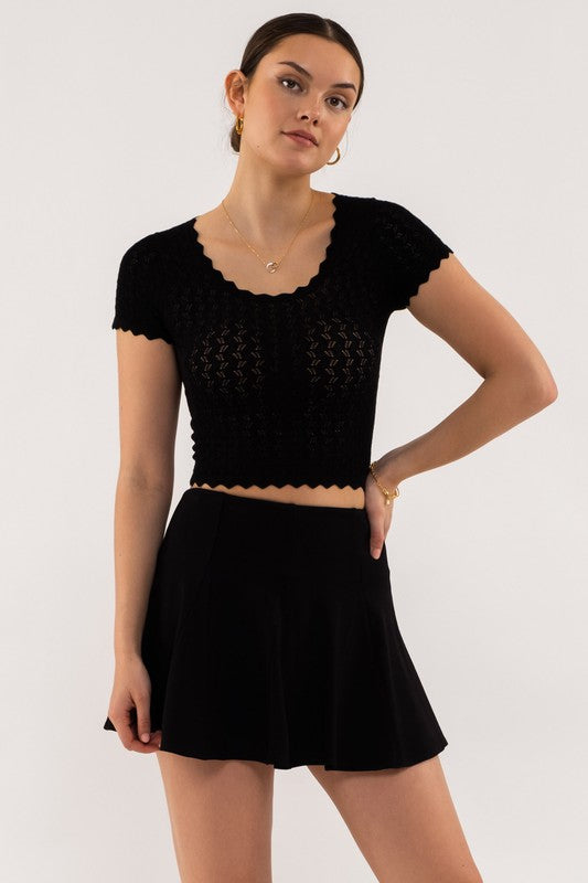 Scallop Detail Knit Top (Black)