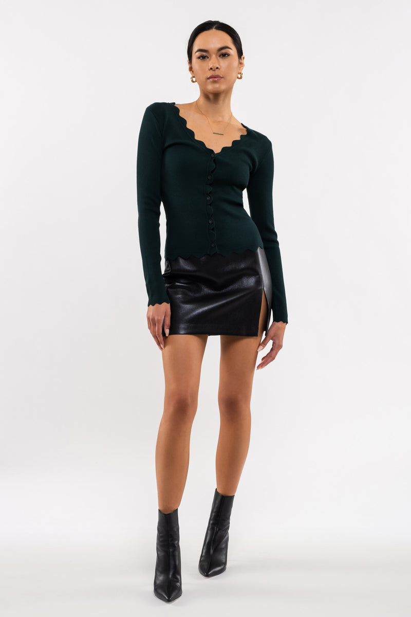 Scallop Detail Button Front Cardigan (Hunter Green)