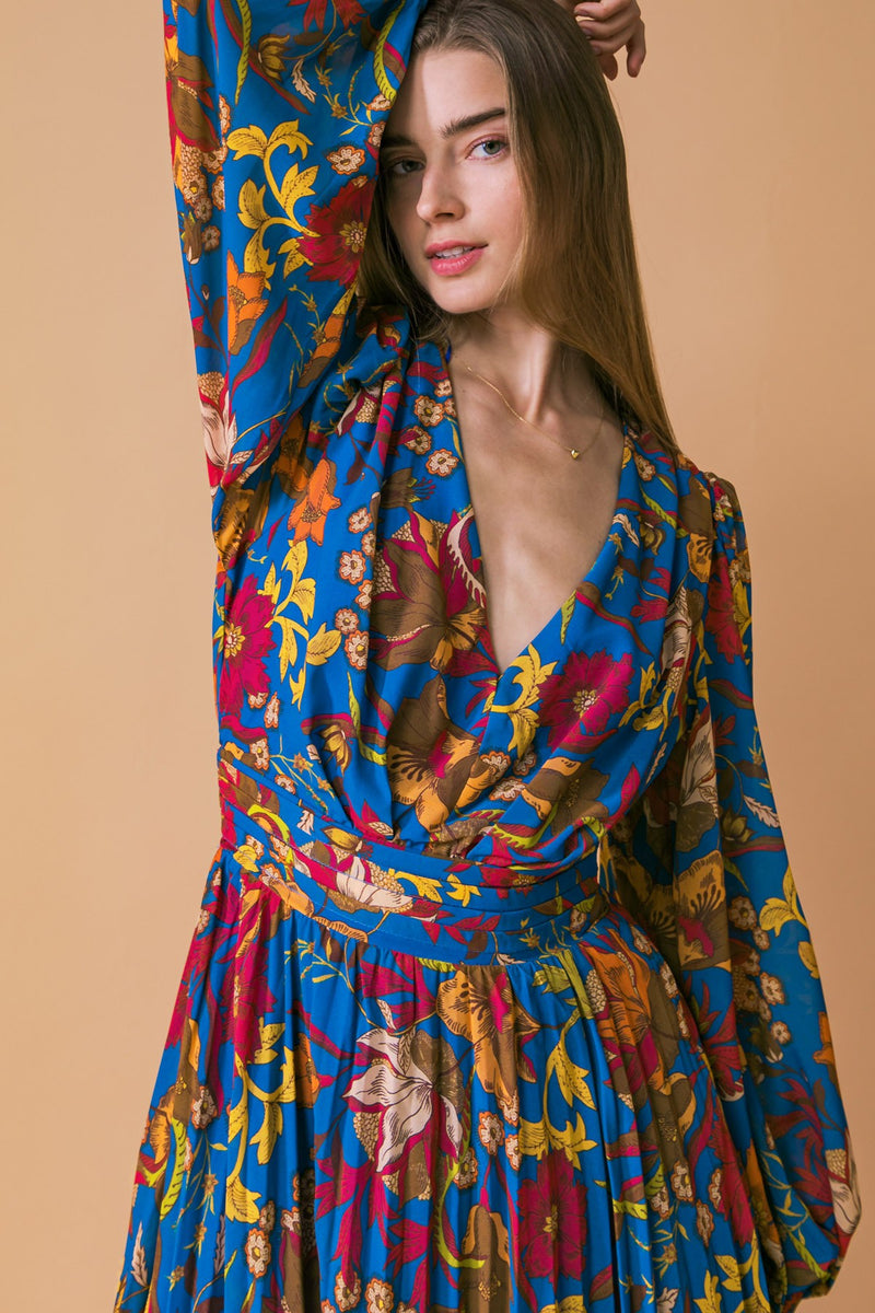 Pleated Floral Print Long Sleeve Dress