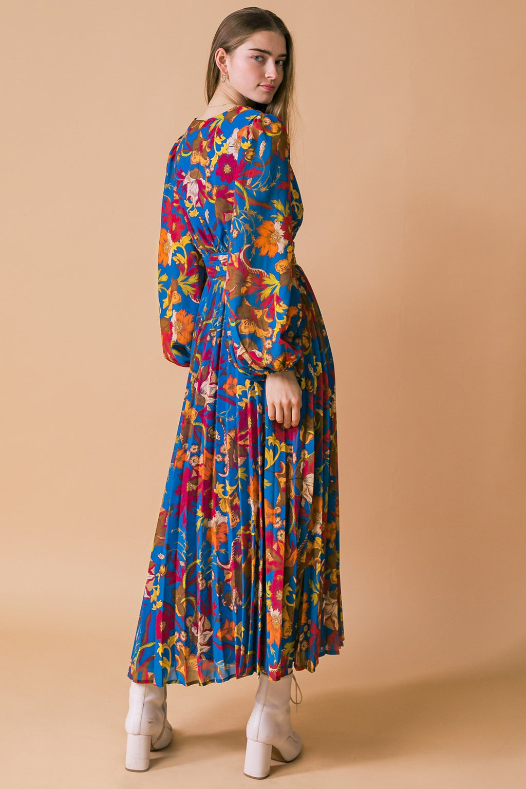 Pleated Floral Print Long Sleeve Dressj