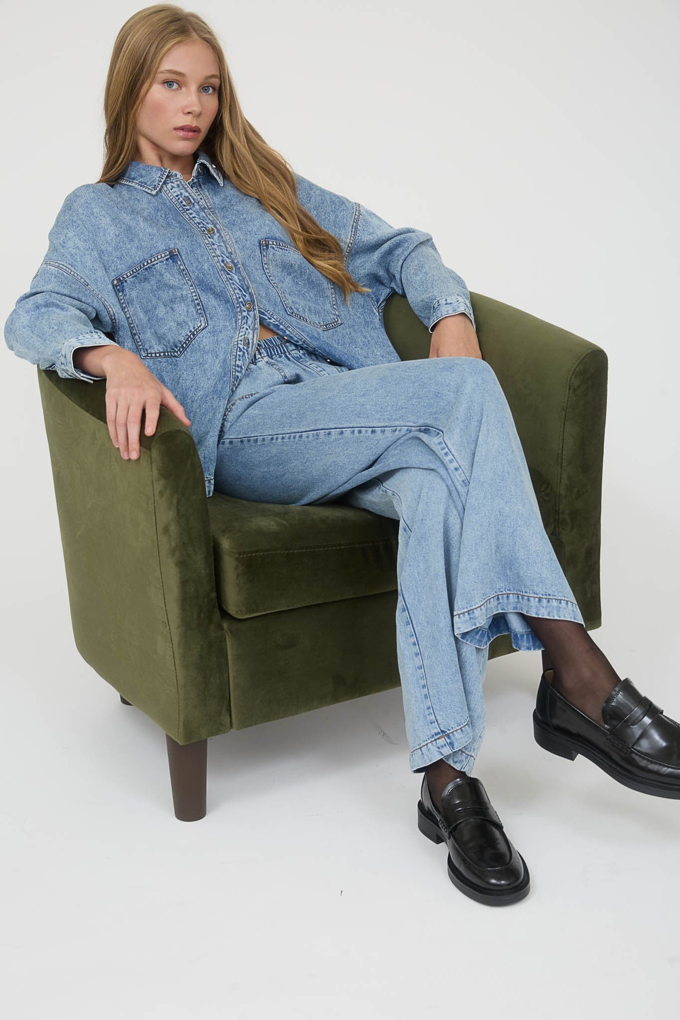 Washed Chambray Button Down Long Sleeve Shirt (S - XXXL)