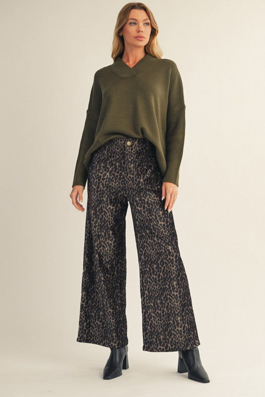 Wide Leg Brushed Fabric Front Pocket Leopard Print Pants