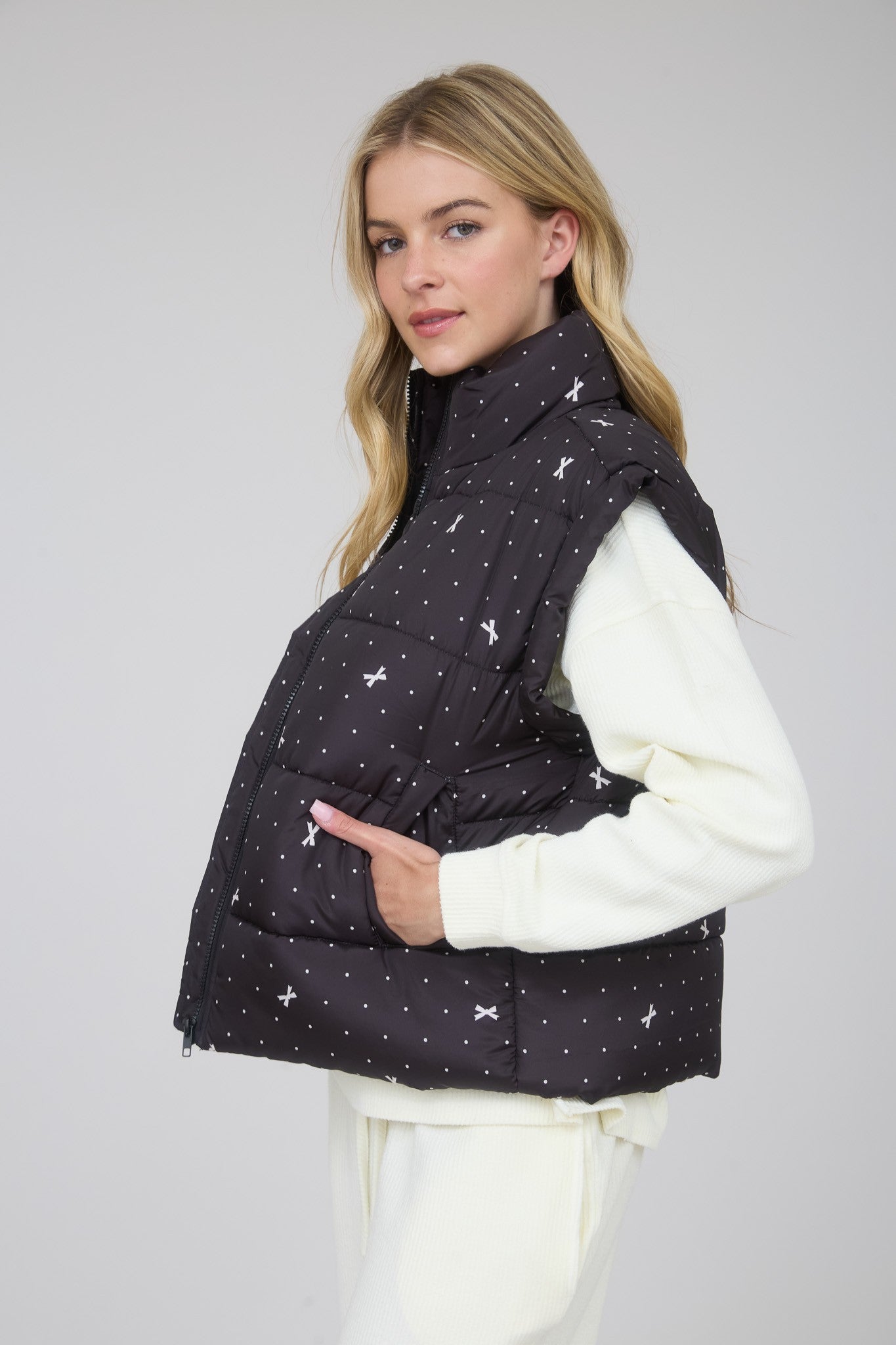 Polka Dot & Bow Zip-Up Puffer Vest (Black)