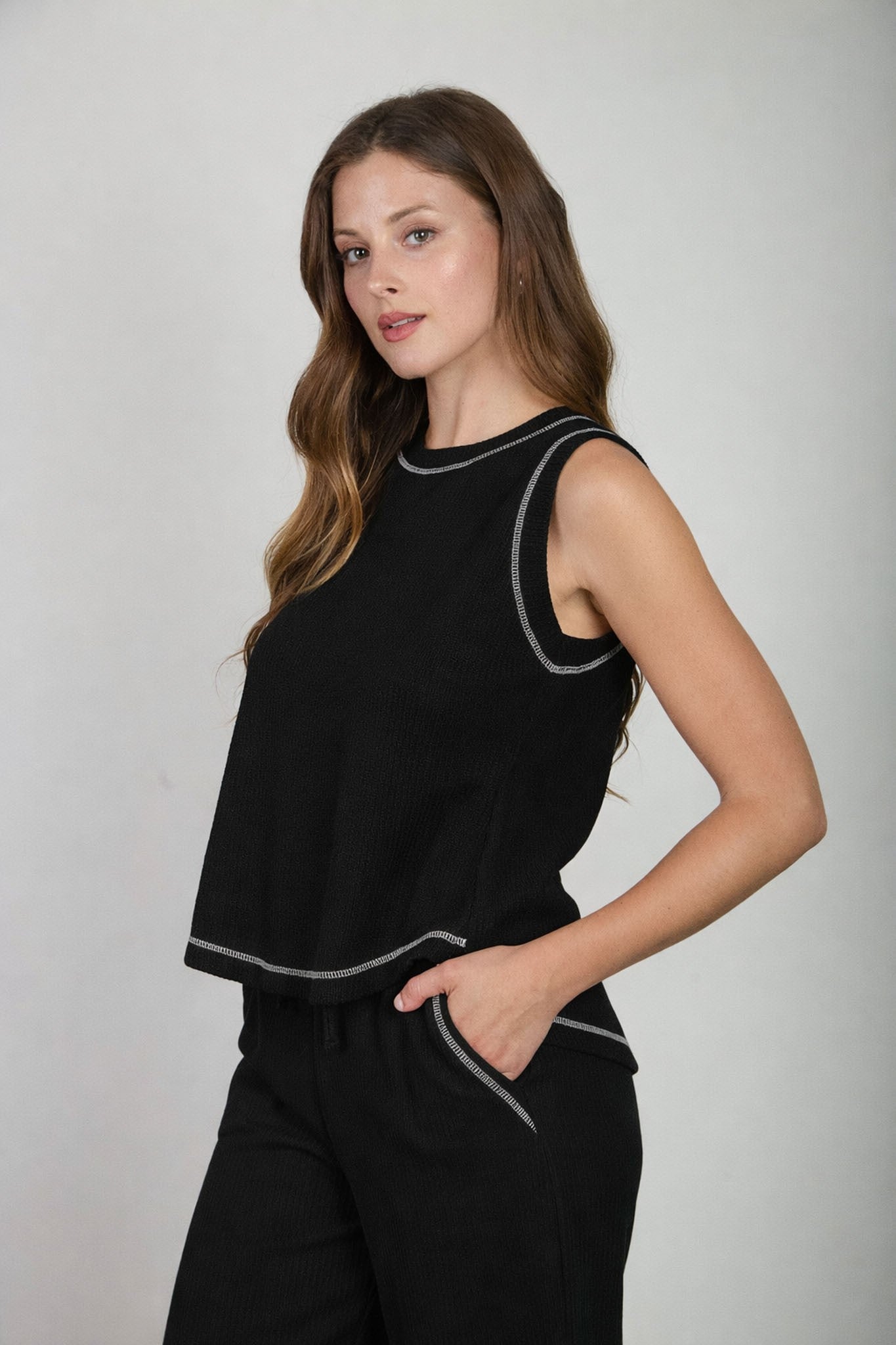 Back Button Sleeveless Ribbed Knit Top (Black)