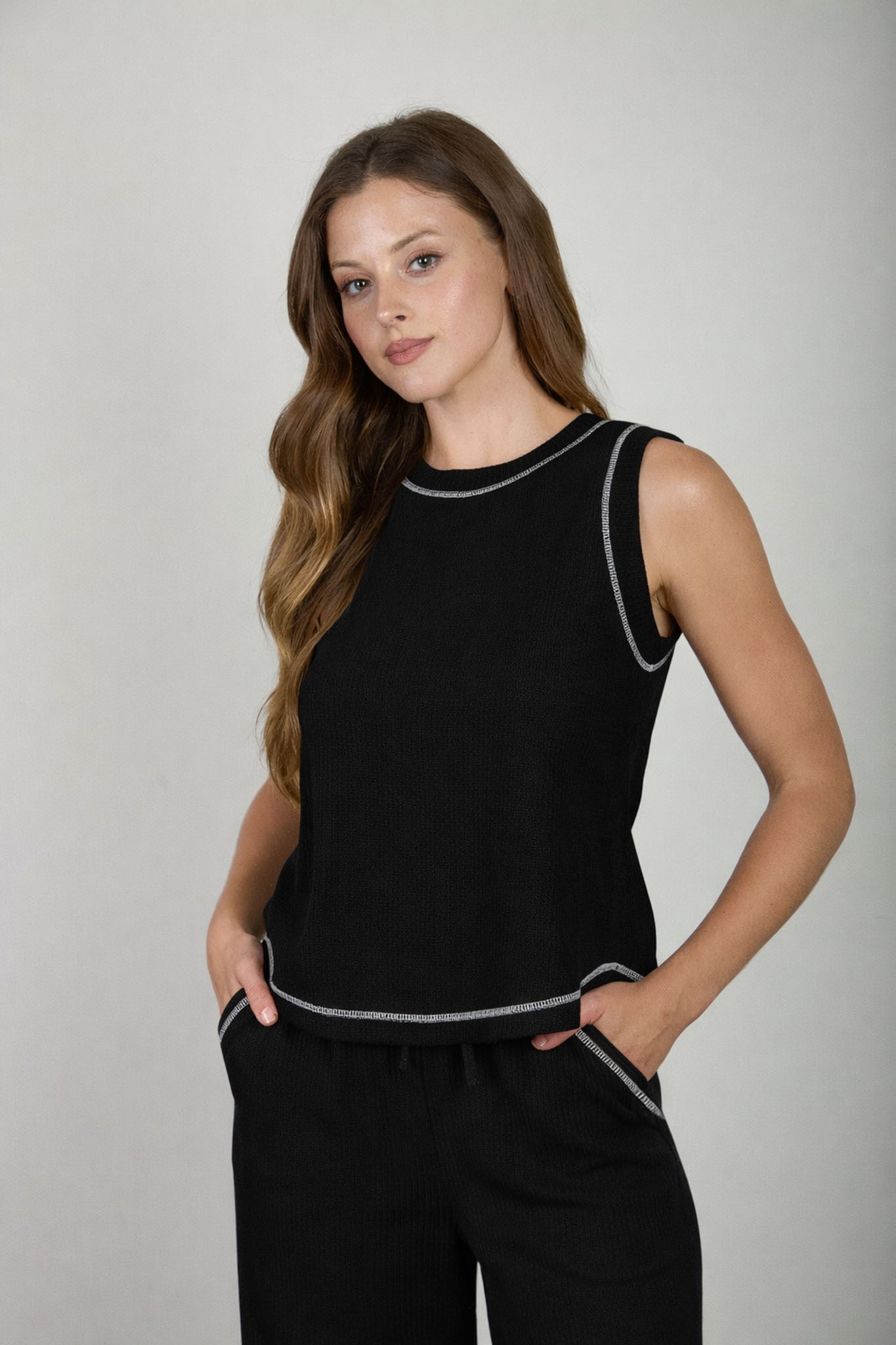 Back Button Sleeveless Ribbed Knit Top (Black)