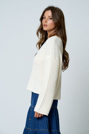 Rolled Raw Edge Long Sleeve Knit Sweater (Cream)