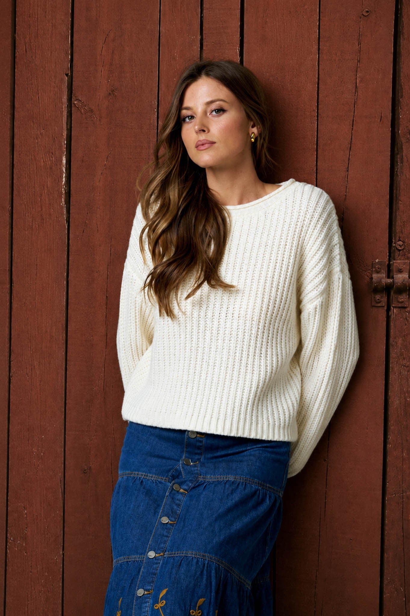 Rolled Raw Edge Long Sleeve Knit Sweater (Cream)