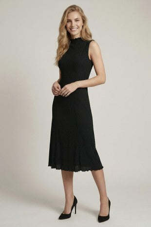 Mock Neck Crinkle Fabric Bodycon Midi Dress