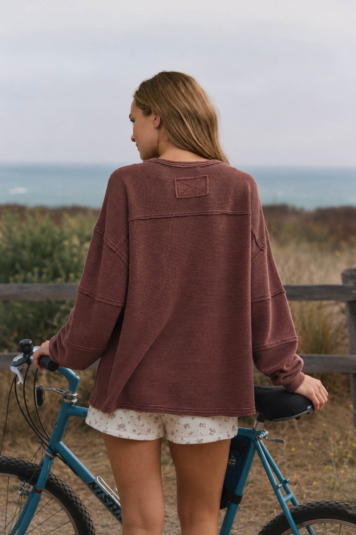 Exposed Seam Long Sleeve Top