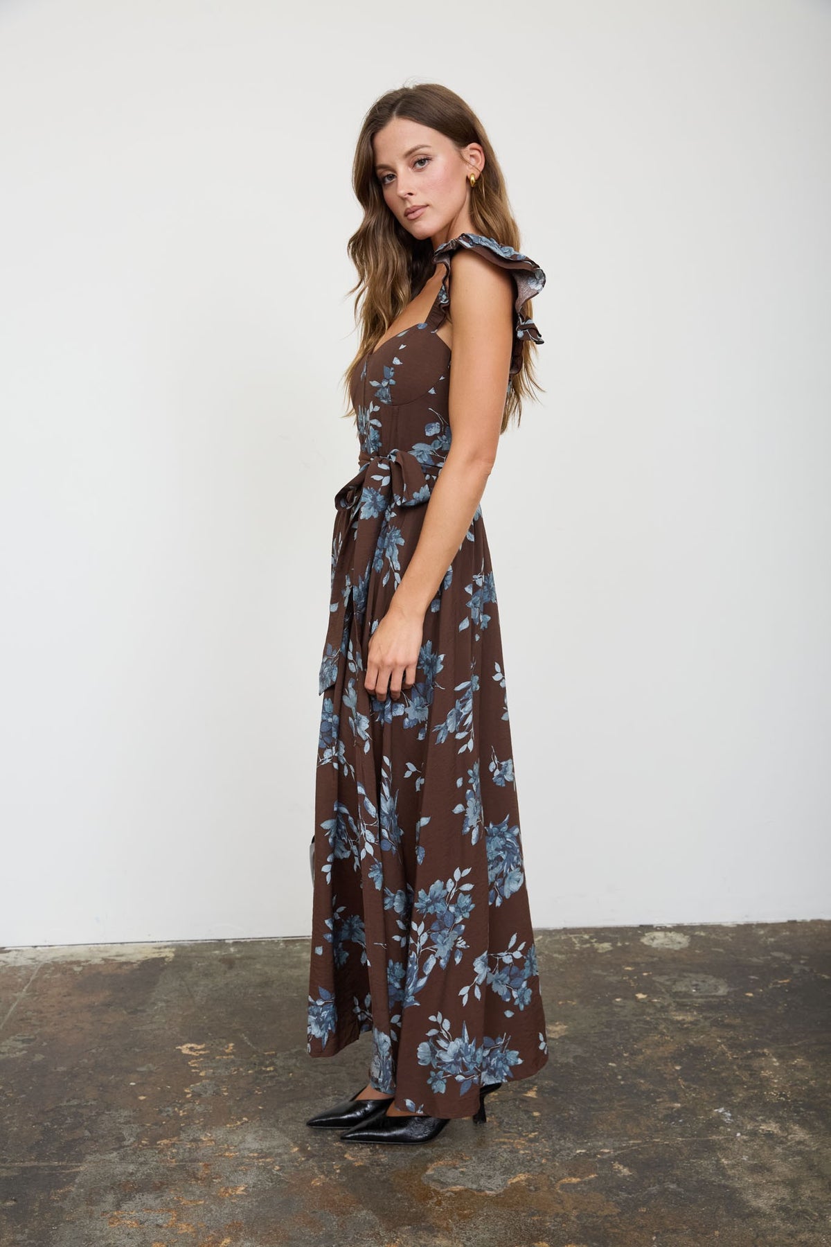 Ruffle Strap Sweetheart Neckline Midi Dress