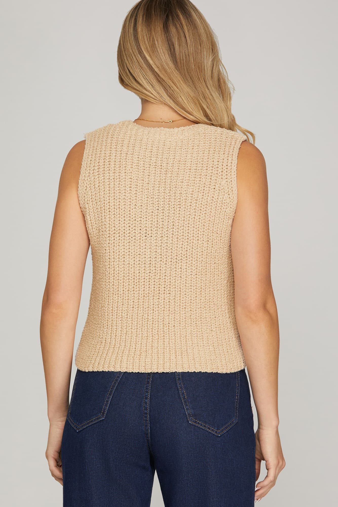 Shell Button Sweater Vest