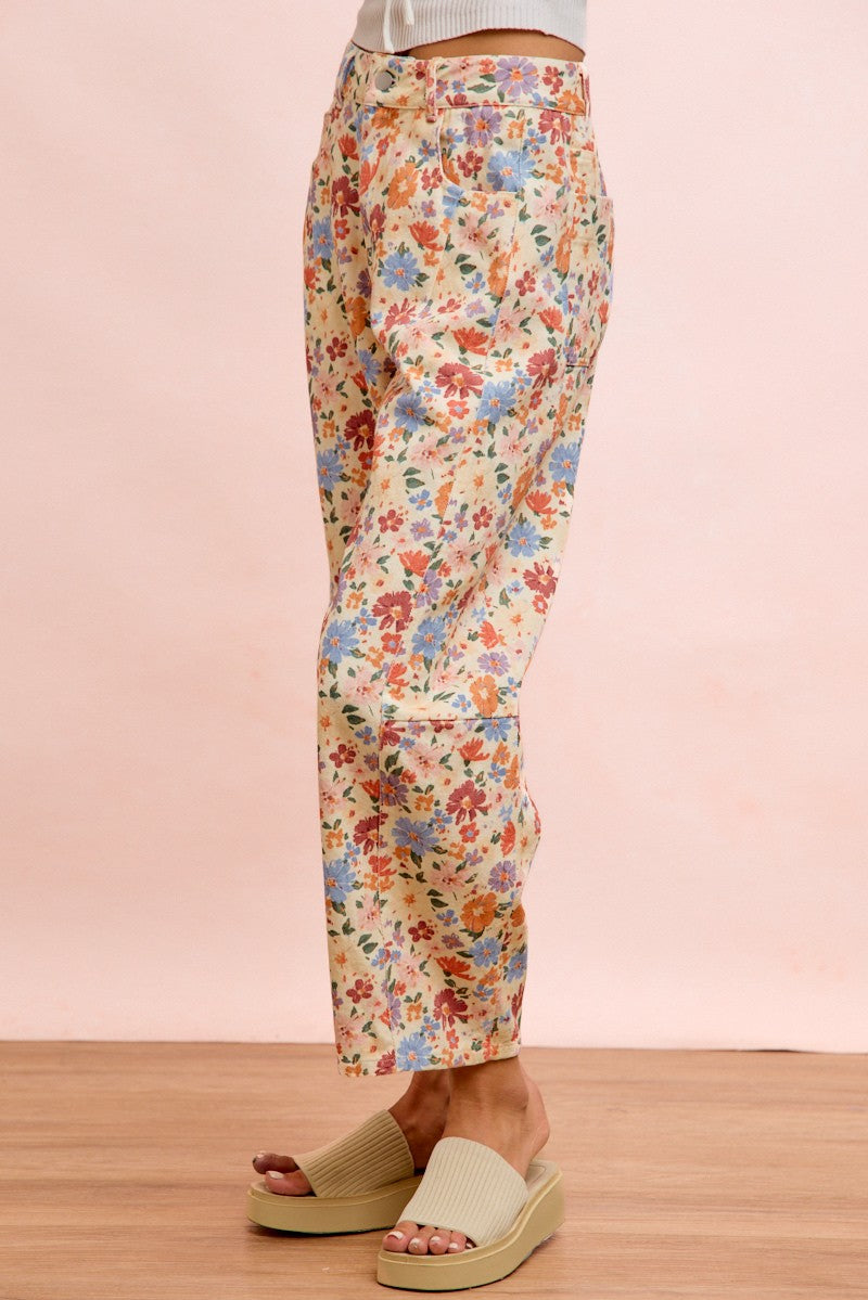 Floral Print Twill Barrel Leg Pants (1X - 3X)
