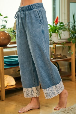 Flower Lace Trim Elastic Waist Denim Pants