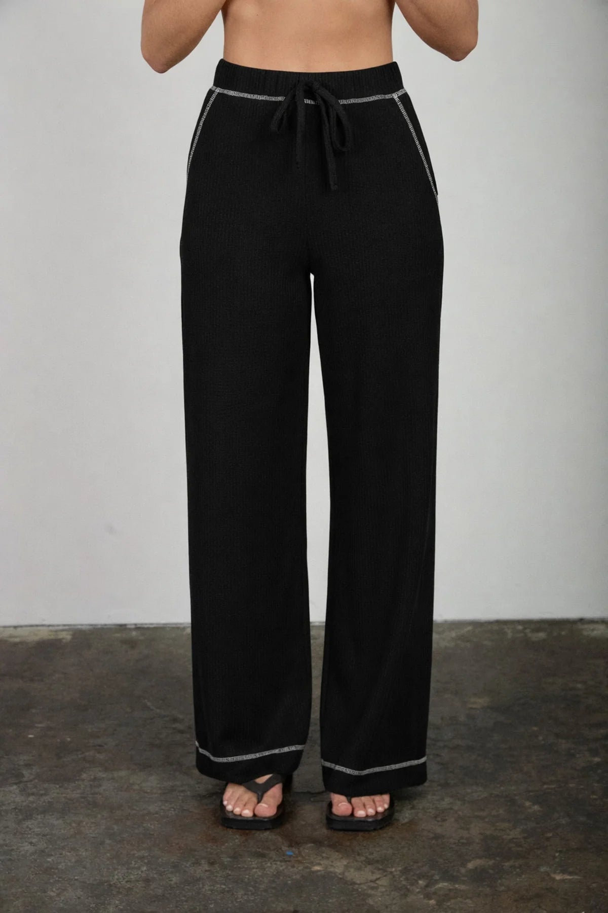 Drawstring Ribbed Knit Lounge Pants (Black)