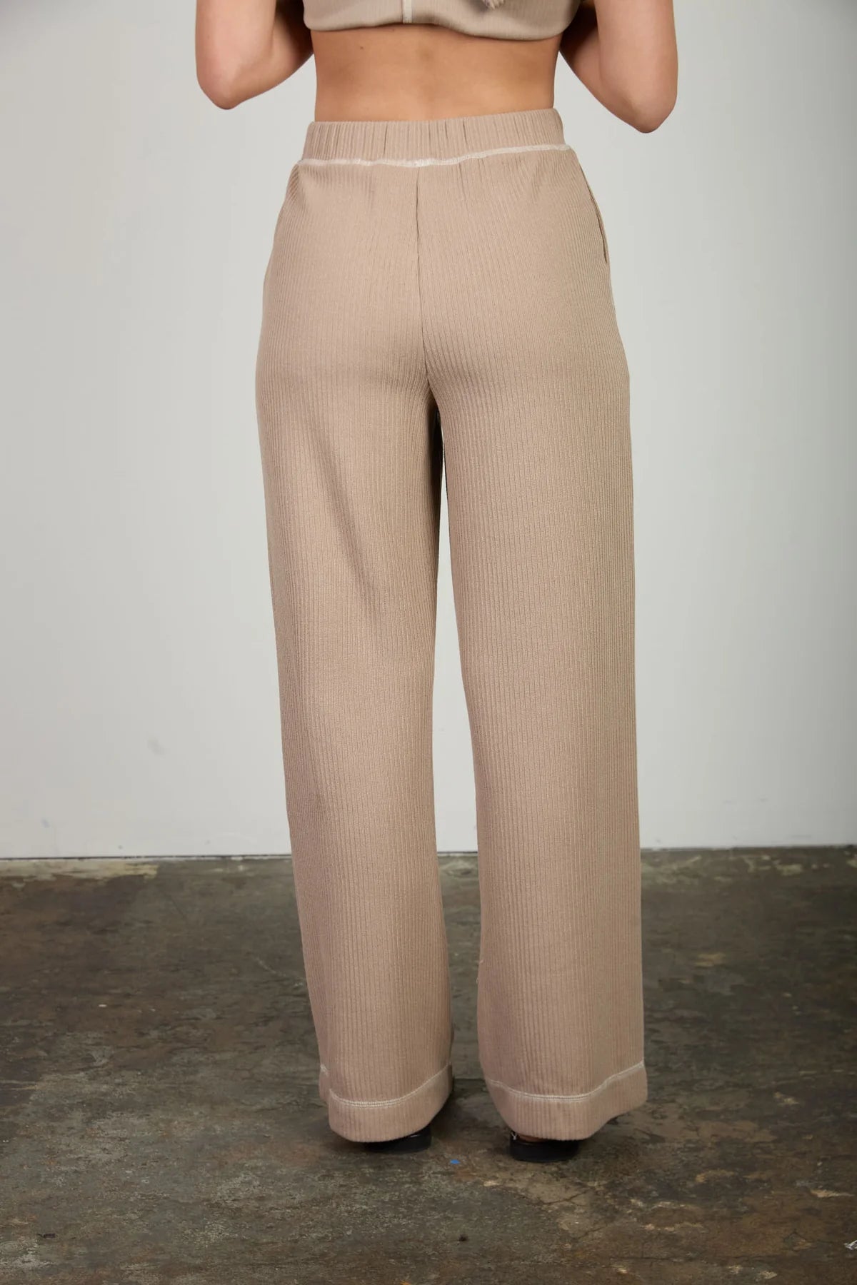 Drawstring Ribbed Knit Lounge Pants (Mocha)