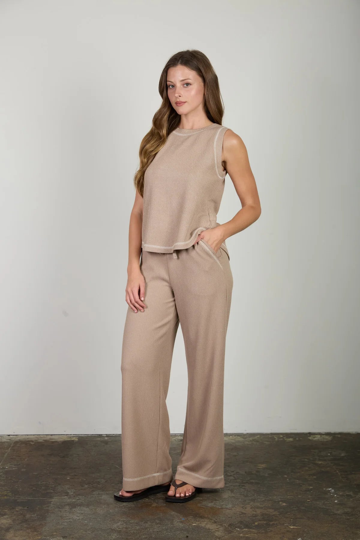 Drawstring Ribbed Knit Lounge Pants (Mocha)