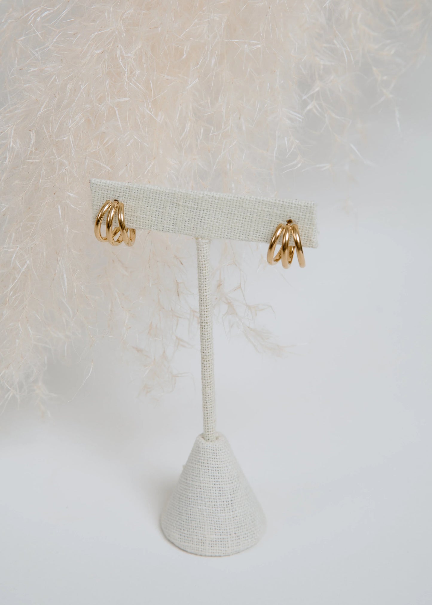 Eden Huggie Earrings (Gold)