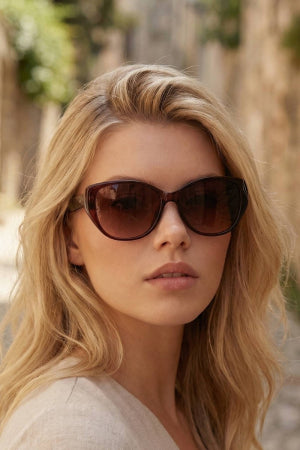 Thin Frame Oval Lens Sunglasses (4 Colors)