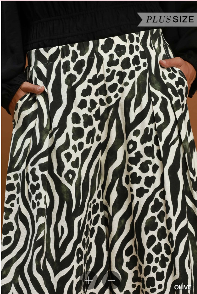 Mixed Animal Print Wide Leg Pants (XL - 2X)