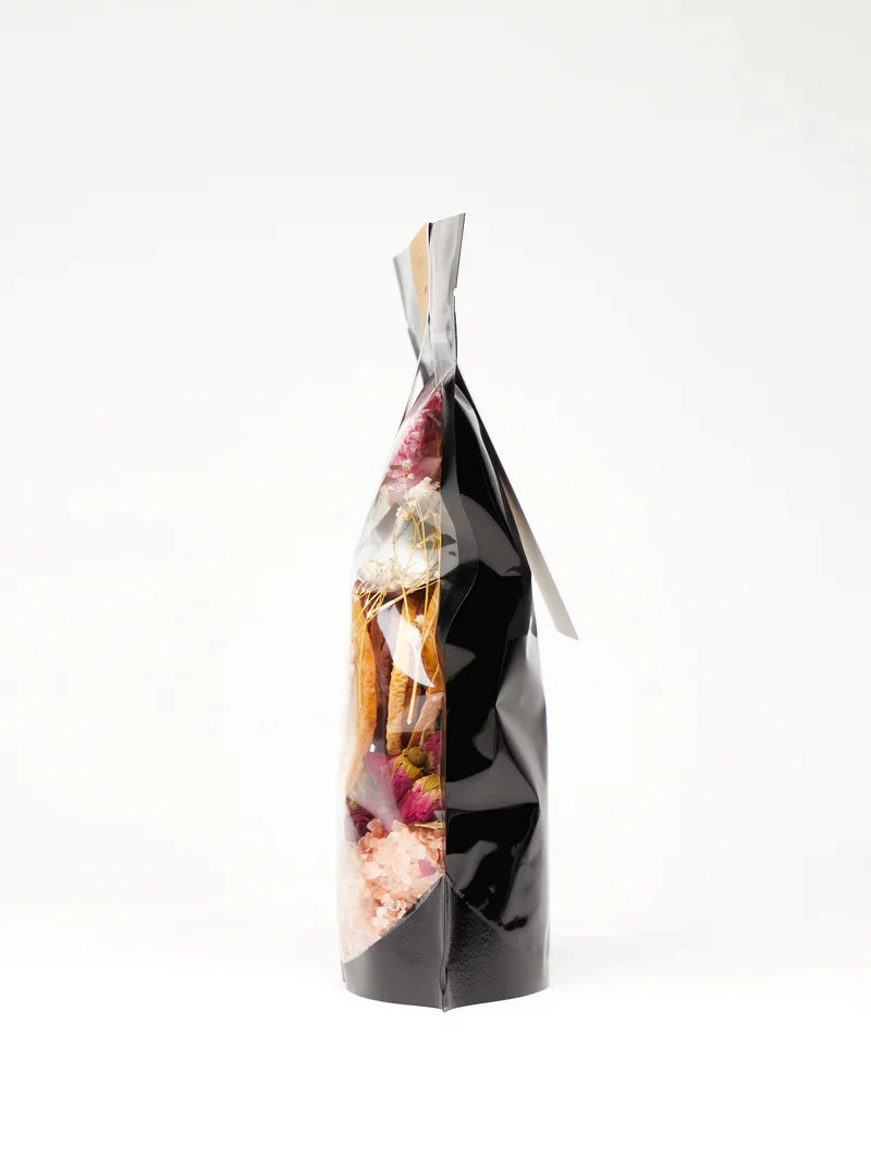 Selv Rituel || "Rituel Luv" Immersive Bath Kit || Peach