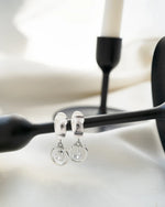 CALYPSO | SILVER SHORT CRYSTAL EARRINGS