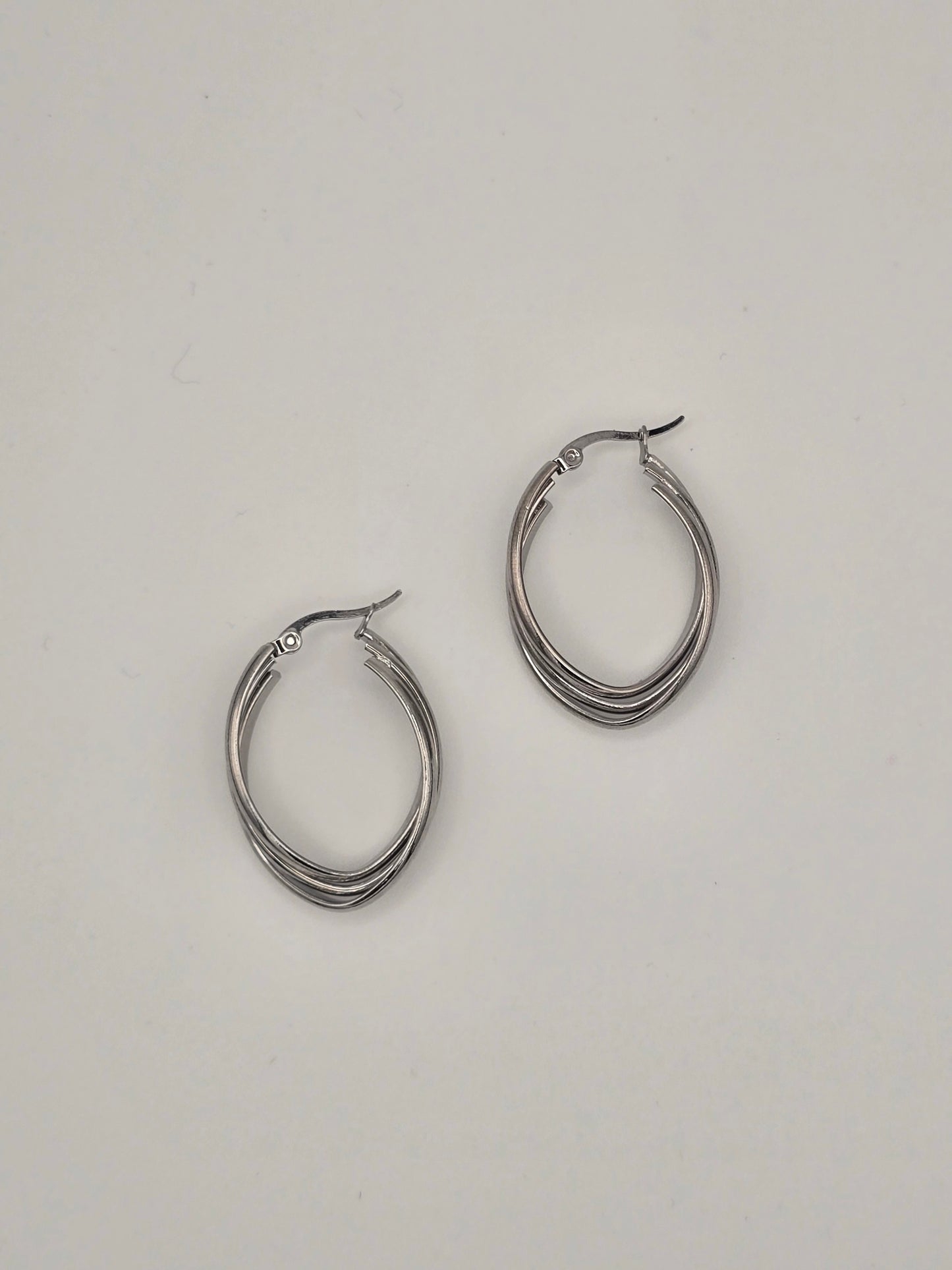 Oval Hoops