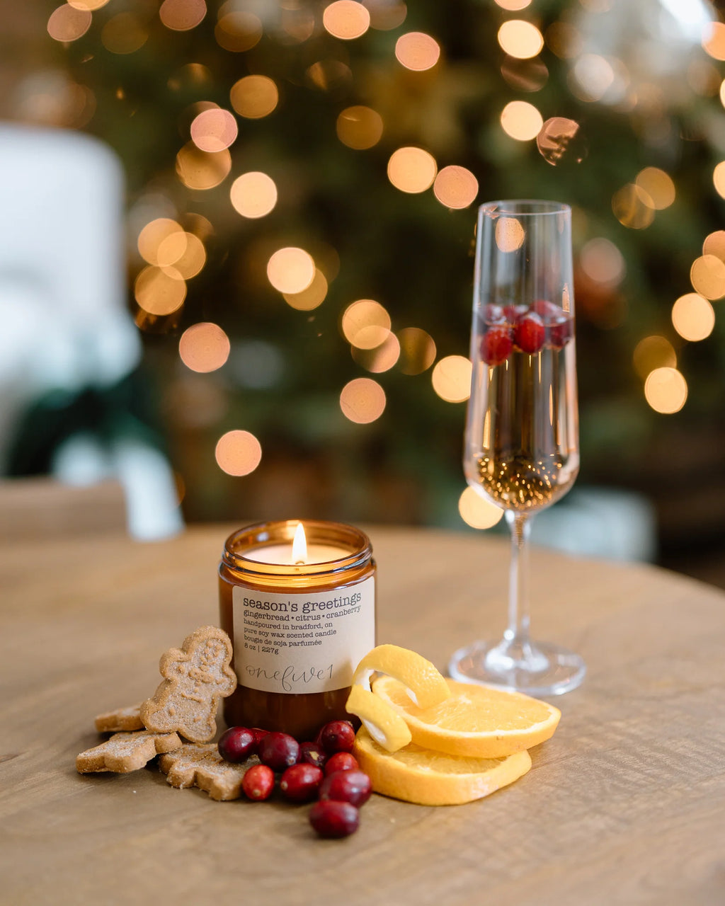 "Season's Greetings" 8oz Soy Candle