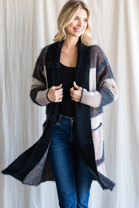 Checkered Fold Over Collar Knit Cardigan