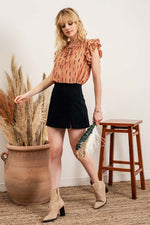 Vertical Rectangle Frill Sleeve Top